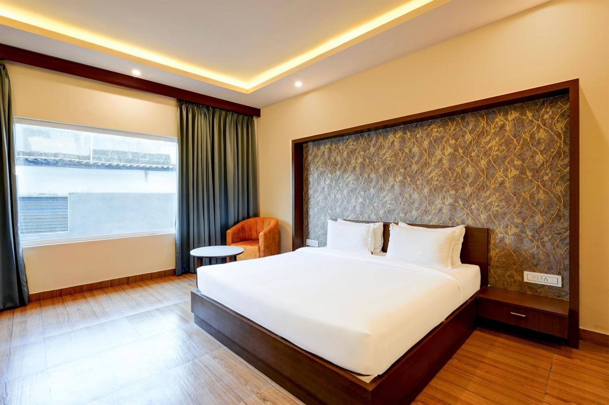 Tela Premium Near Igi Airport Delhi 4* New Delhi